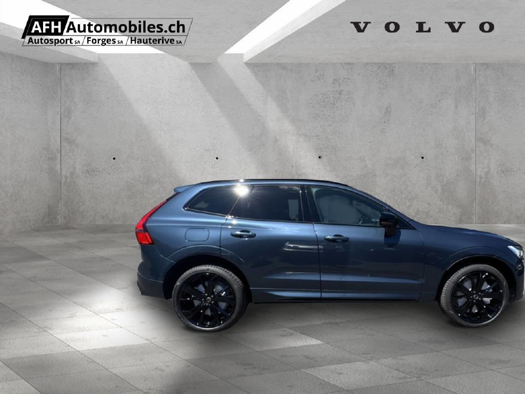 VOLVO XC60 2.0 T6 TE Black Edition eAWD, Hybride Rechargeable Essence/Électricité, Voiture de démonstration, Automatique - 6