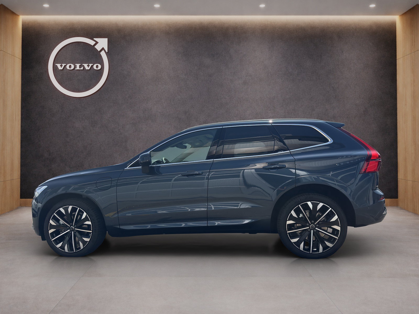 VOLVO XC60 2.0 T6 TE Ultra Bright eAWD, Plug-in-Hybrid Petrol/Electric, Ex-demonstrator, Automatic - 3