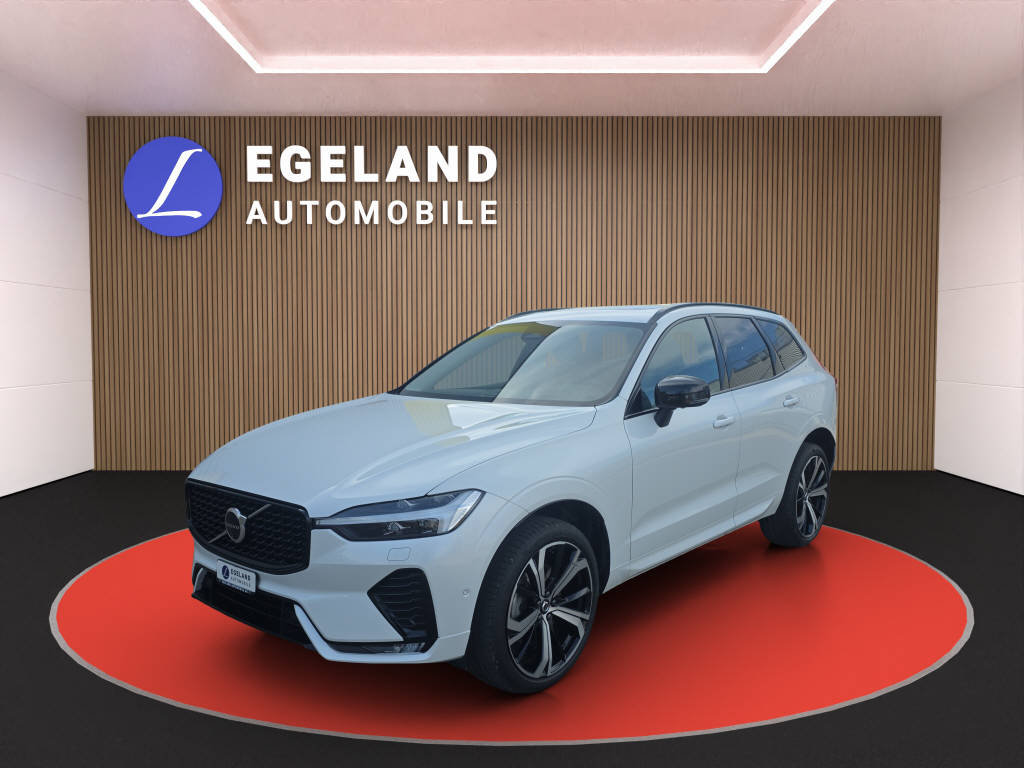 VOLVO XC60 2.0 B5 MH Ultra Dark AWD
