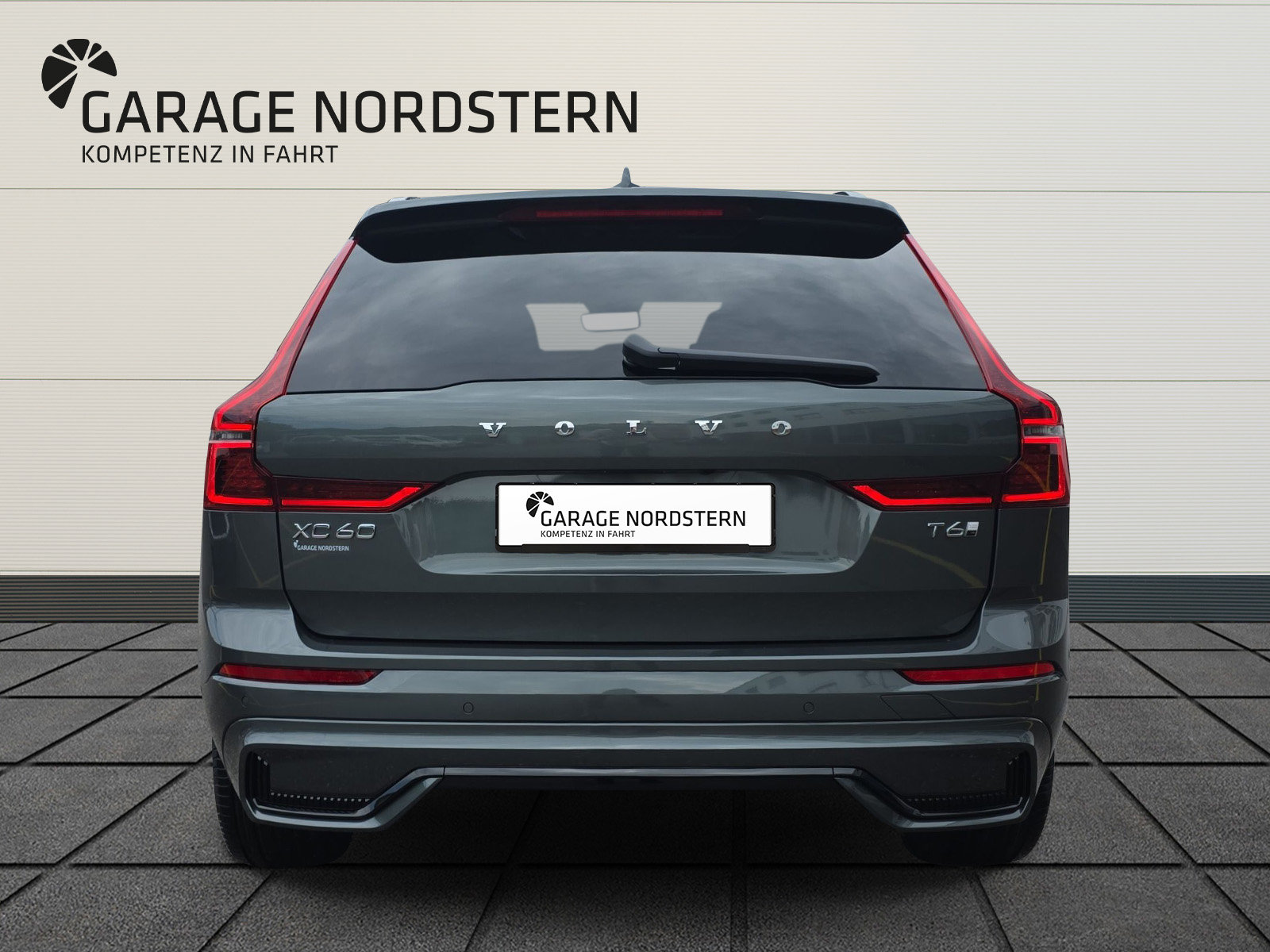 VOLVO XC60 2.0 T6 TE Plus Dark eAWD, Hybride Rechargeable Essence/Électricité, Voiture de démonstration, Automatique - 5