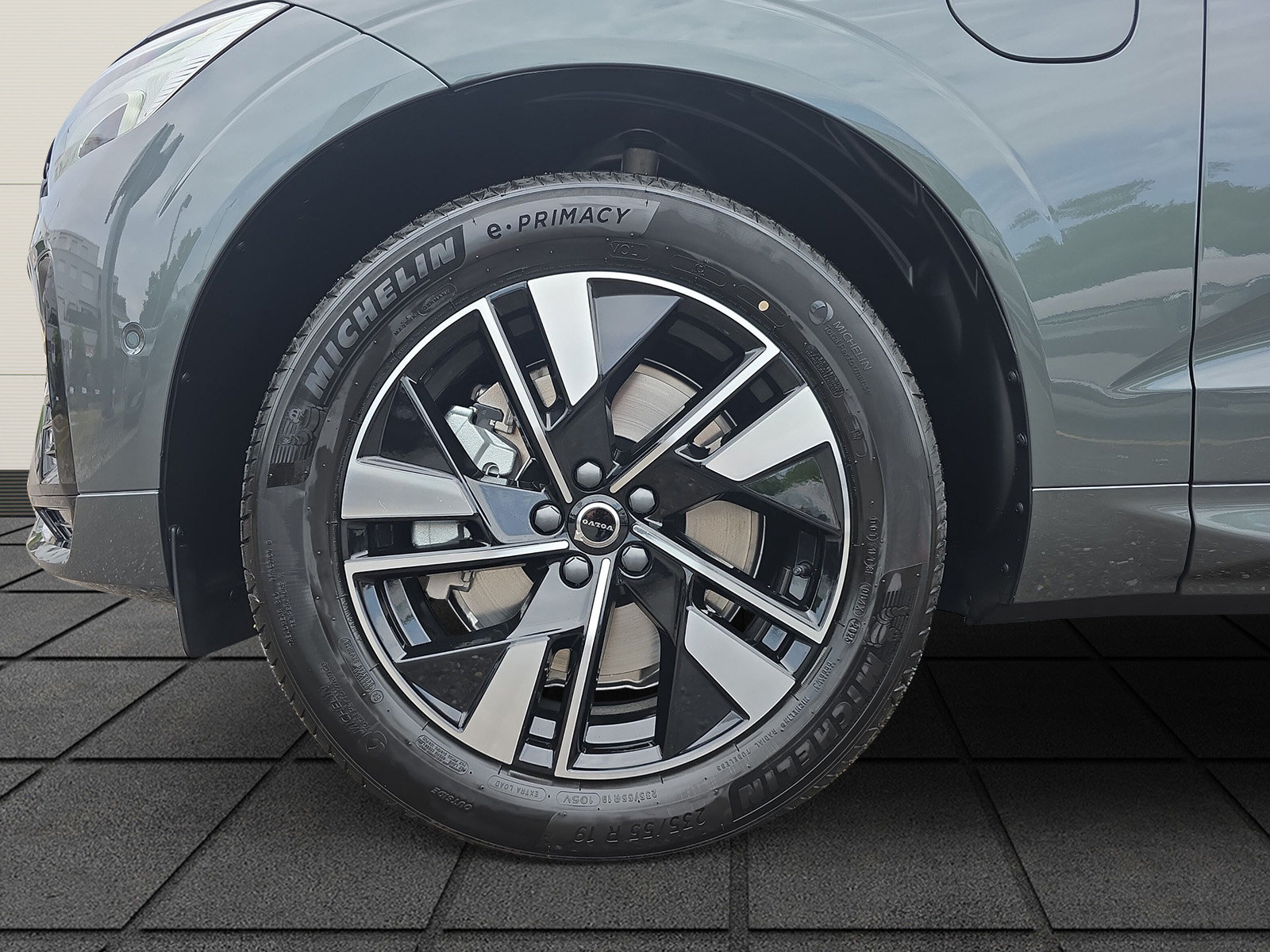VOLVO XC60 2.0 T6 TE Plus Dark eAWD, Hybride Rechargeable Essence/Électricité, Voiture de démonstration, Automatique - 6