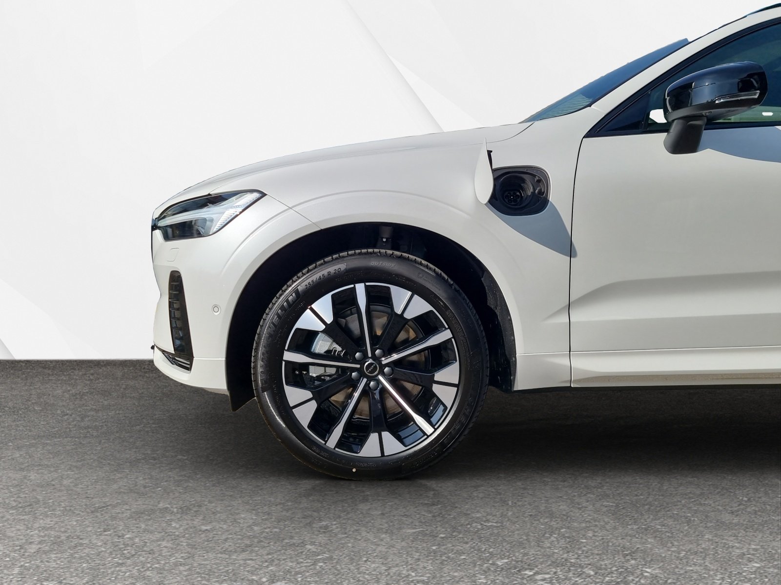 VOLVO XC60 2.0 T6 TE Ultra Dark eAWD, Plug-in-Hybrid Benzina/Elettrica, Auto dimostrativa, Automatico - 7