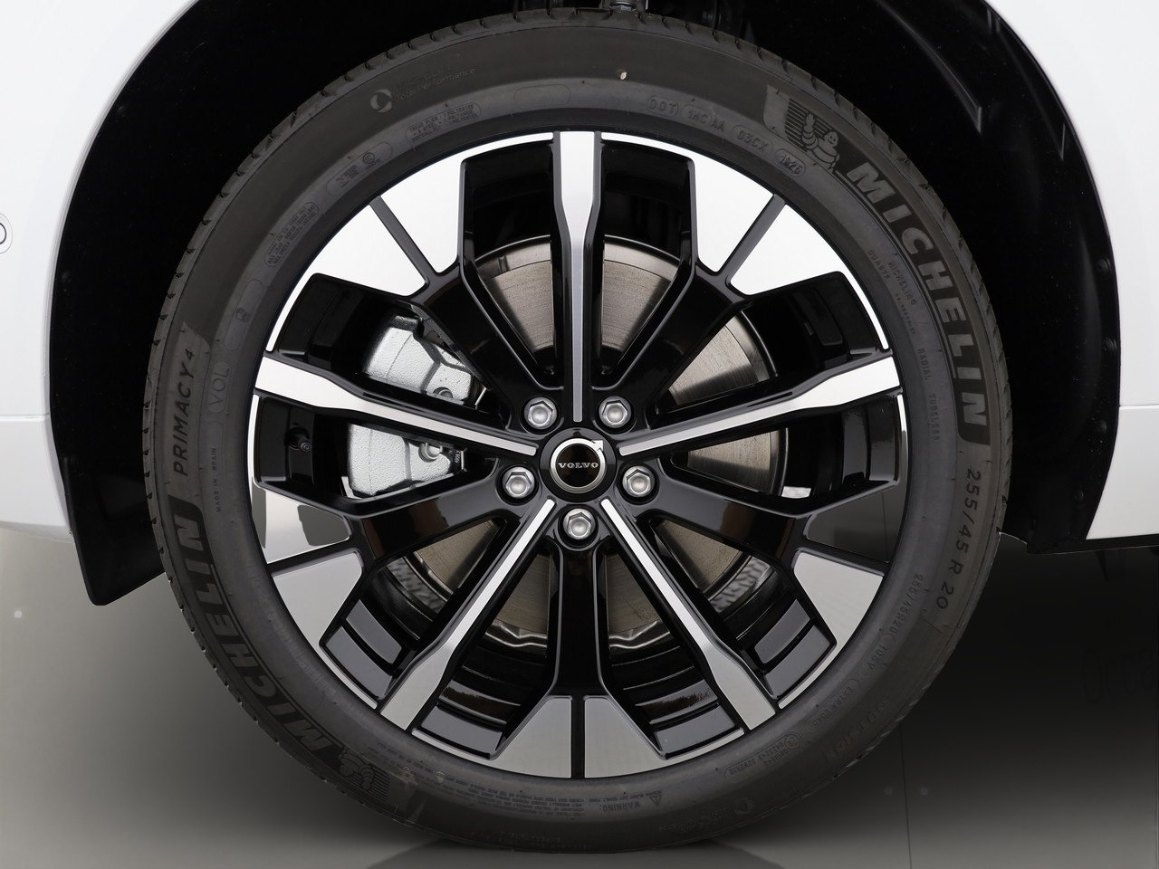 VOLVO XC60 2.0 T6 TE Ultra Dark eAWD, Petrol, Ex-demonstrator, Automatic - 5