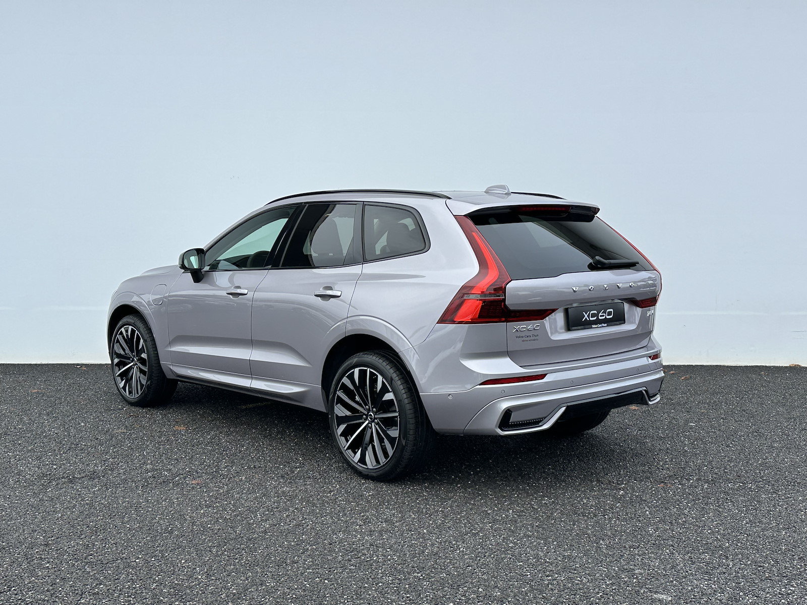 VOLVO XC60 2.0 T8 TE Ultra Dark eAWD, Plug-in-Hybrid Benzina/Elettrica, Auto dimostrativa, Automatico - 6