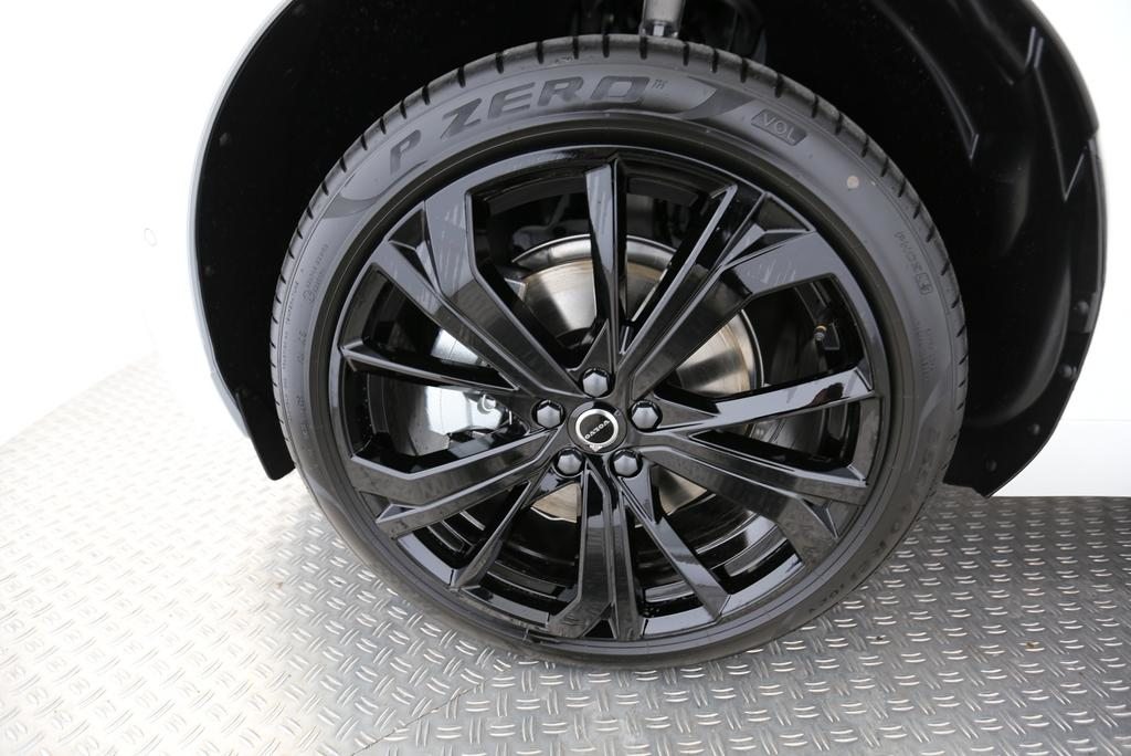 VOLVO XC60 2.0 T8 TE Black Edition eAWD, Plug-in-Hybrid Petrol/Electric, Ex-demonstrator, Automatic - 6
