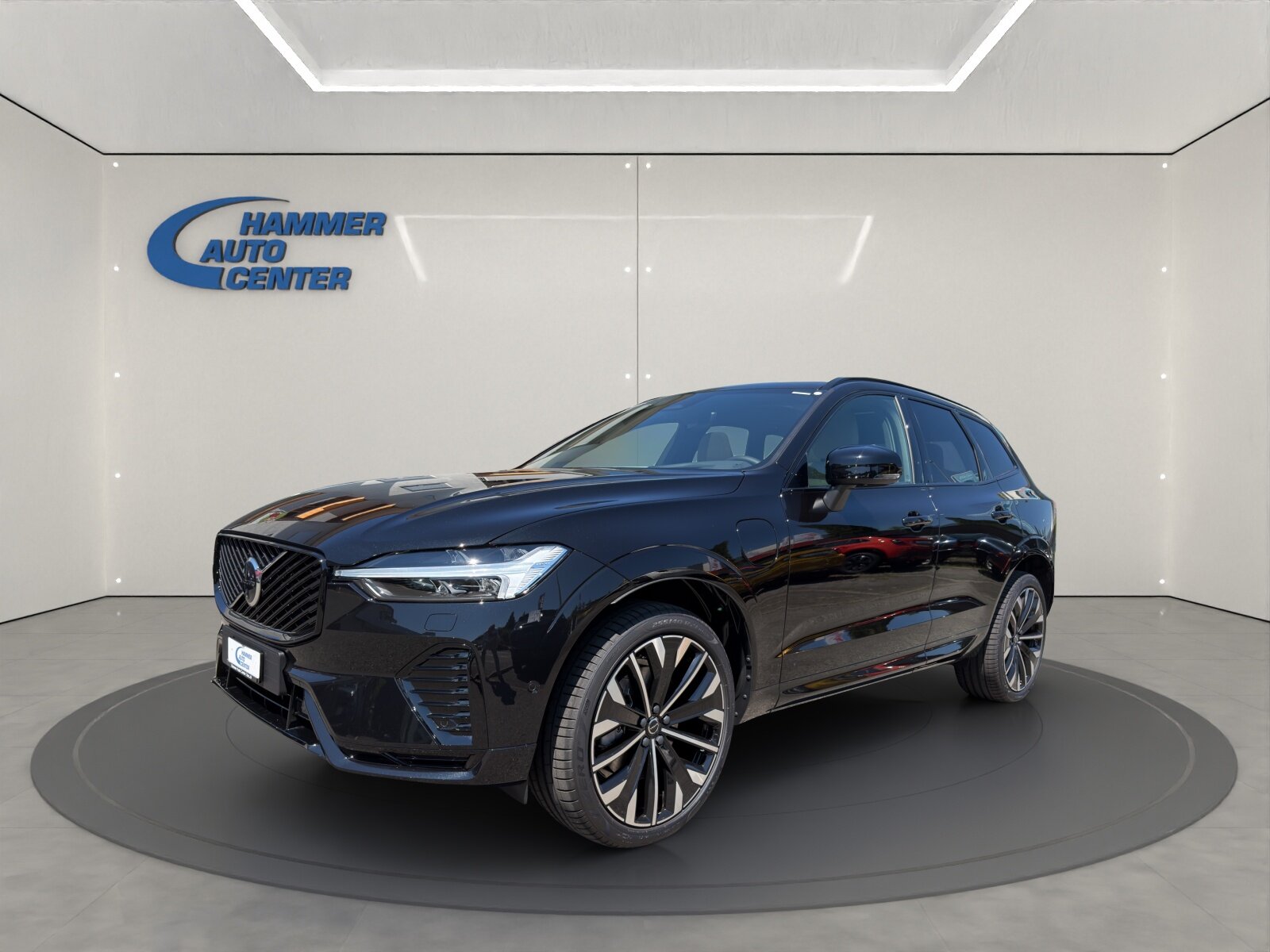 VOLVO XC60 2.0 T6 TE Ultra Dark eAWD