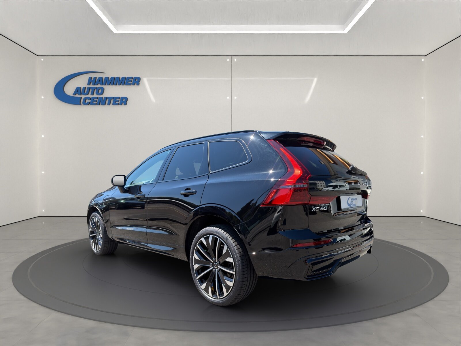 VOLVO XC60 2.0 T6 TE Ultra Dark eAWD, Plug-in-Hybrid Benzina/Elettrica, Auto dimostrativa, Automatico - 3