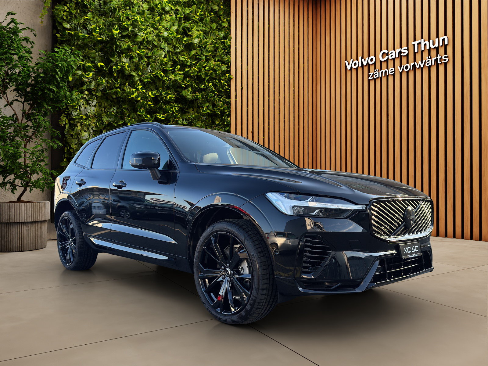 VOLVO XC60 2.0 T8 TE Black Edition eAWD, Hybride Rechargeable Essence/Électricité, Voiture de démonstration, Automatique - 3