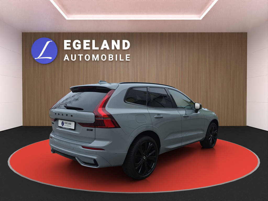 VOLVO XC60 2.0 B5 MH Plus Black Edition AWD, Hybride Léger Essence/Électricité, Voiture de démonstration, Automatique - 4