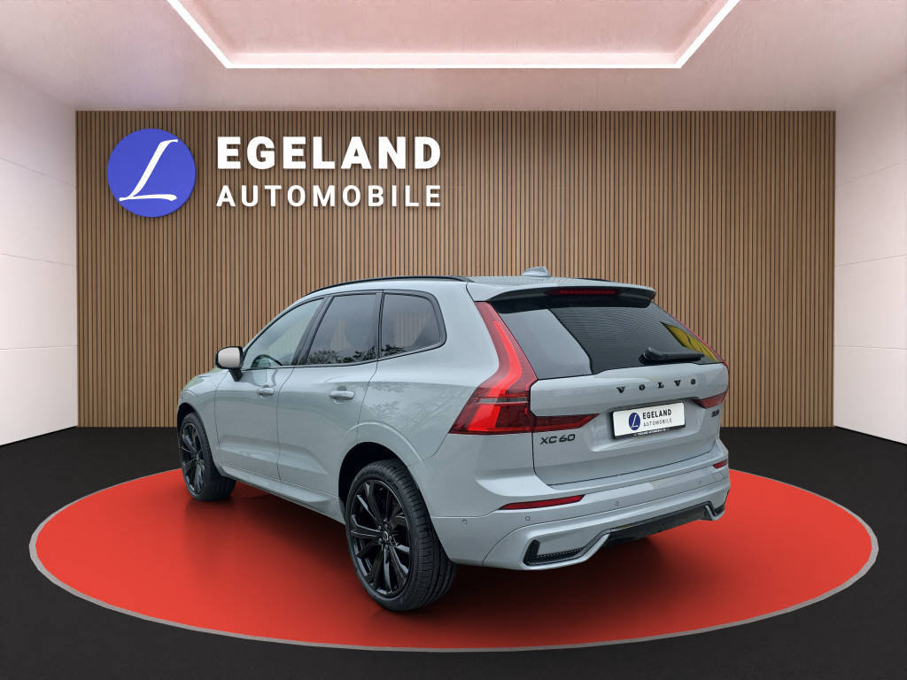 VOLVO XC60 2.0 B5 MH Plus Black Edition AWD, Hybride Léger Essence/Électricité, Voiture de démonstration, Automatique - 5