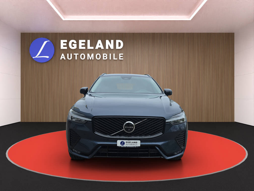 VOLVO XC60 2.0 B5 MH Plus Dark AWD, Mild-Hybrid Petrol/Electric, Ex-demonstrator, Automatic - 3