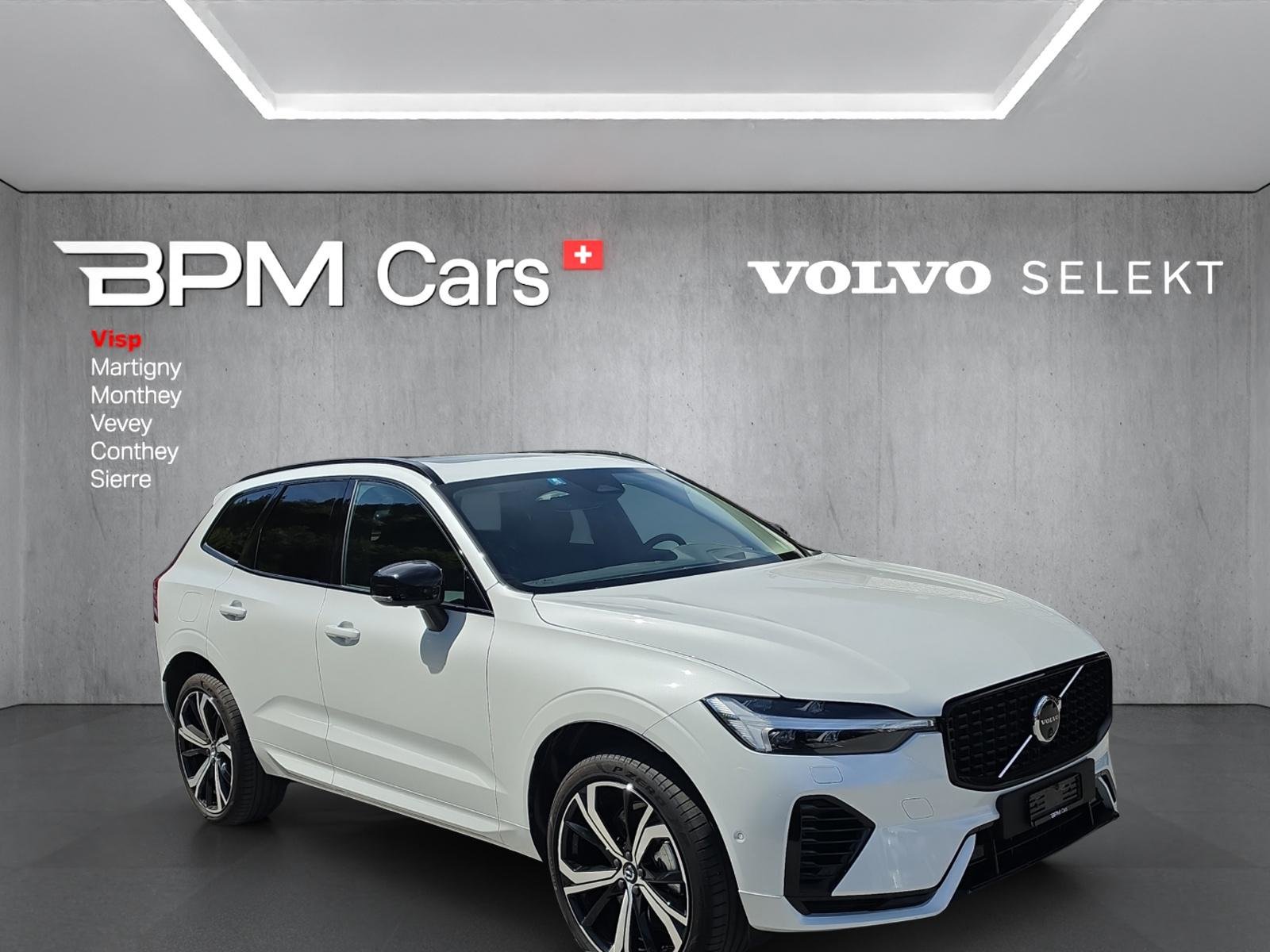 VOLVO XC60 XCENTRIC T6 Ultra Dark, Plug-in-Hybrid Benzina/Elettrica, Auto dimostrativa, Automatico - 6