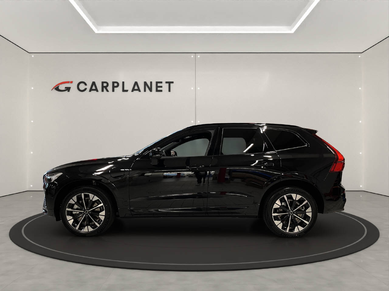 VOLVO XC60 2.0 T6 TE Plus Dark eAWD, Plug-in-Hybrid Benzin/Elektro, Vorführwagen, Automatik - 3