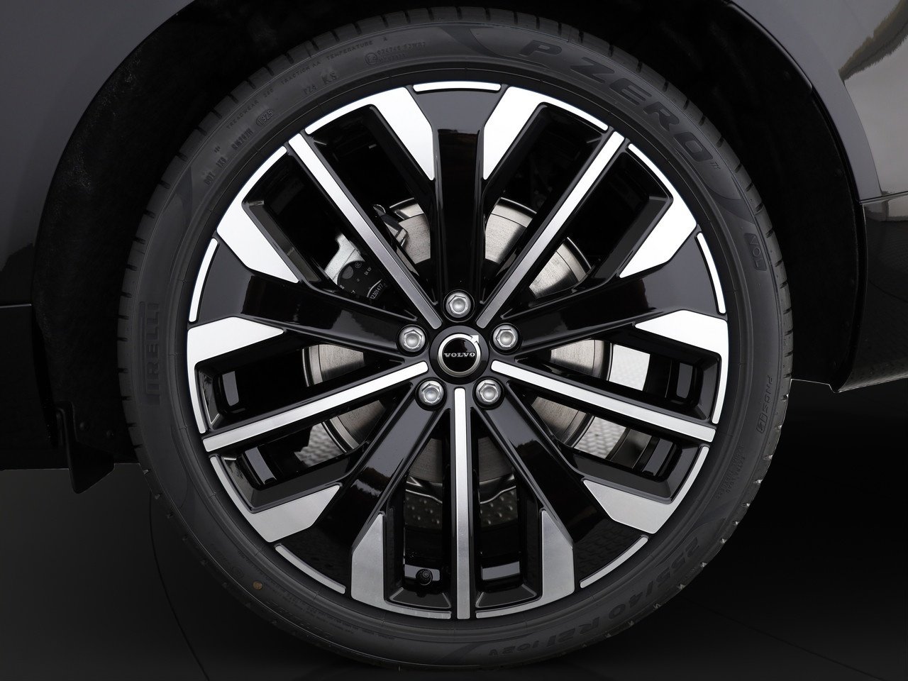 VOLVO XC60 2.0 T8 TE Ultra Bright eAWD, Plug-in-Hybrid Benzin/Elektro, Vorführwagen, Automatik - 4