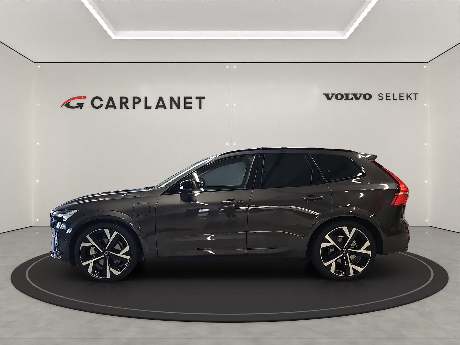 VOLVO XC60 2.0 T8 TE Ultimate Dark eAWD, Plug-in-Hybrid Benzina/Elettrica, Auto dimostrativa, Automatico - 3