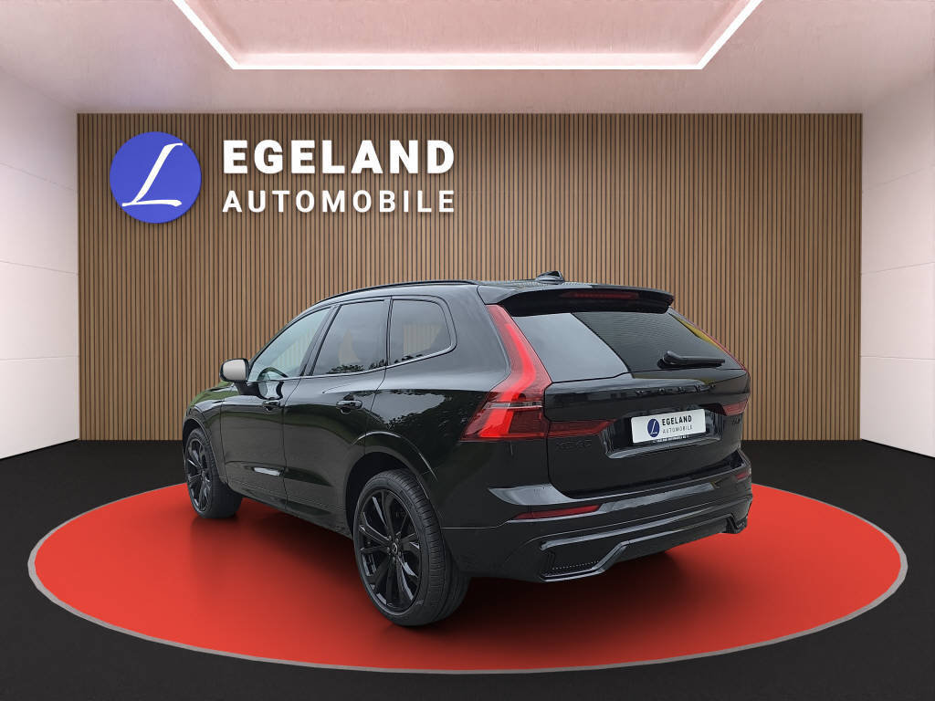 VOLVO XC60 2.0 B5 MH Plus Black Edition AWD, Mild-Hybrid Petrol/Electric, Ex-demonstrator, Automatic - 5