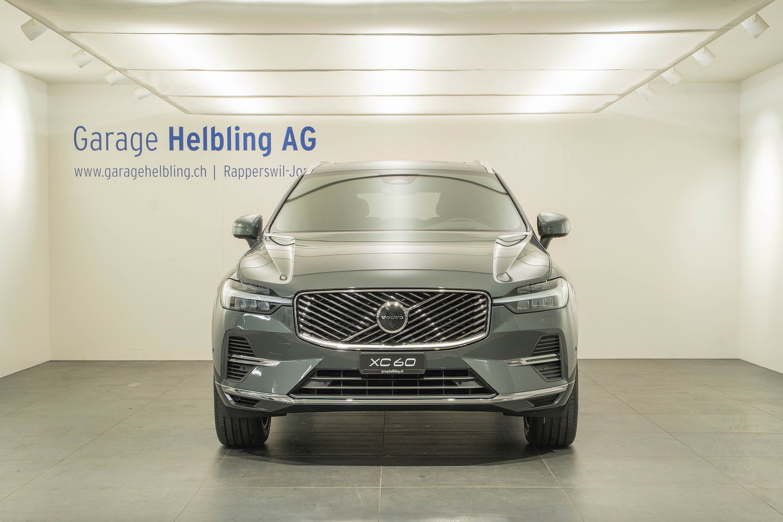 VOLVO XC60 2.0 T8 TE Ultra Bright eAWD, Plug-in-Hybrid Benzina/Elettrica, Auto dimostrativa, Automatico - 2
