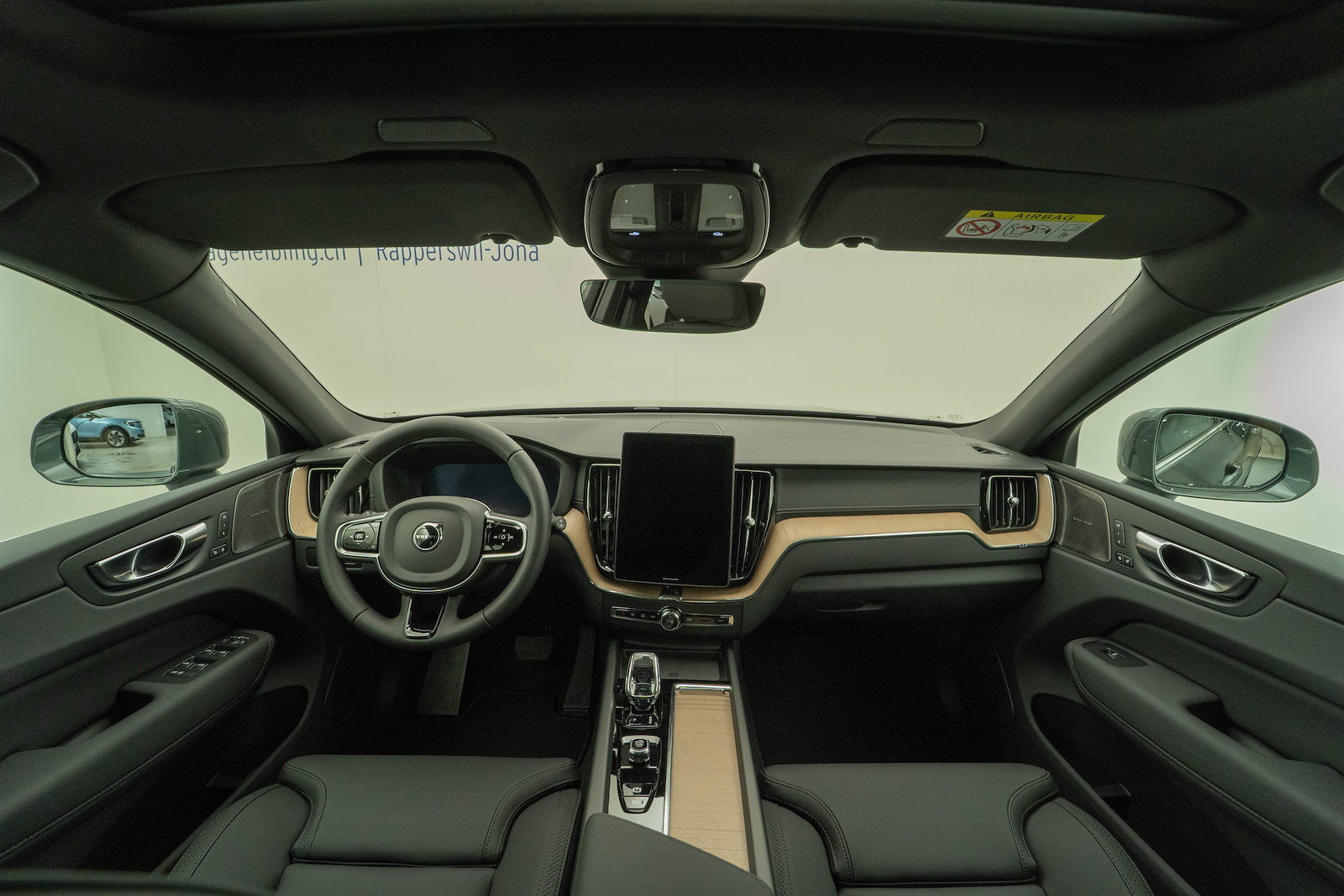 VOLVO XC60 2.0 T8 TE Ultra Bright eAWD, Plug-in-Hybrid Benzina/Elettrica, Auto dimostrativa, Automatico - 6
