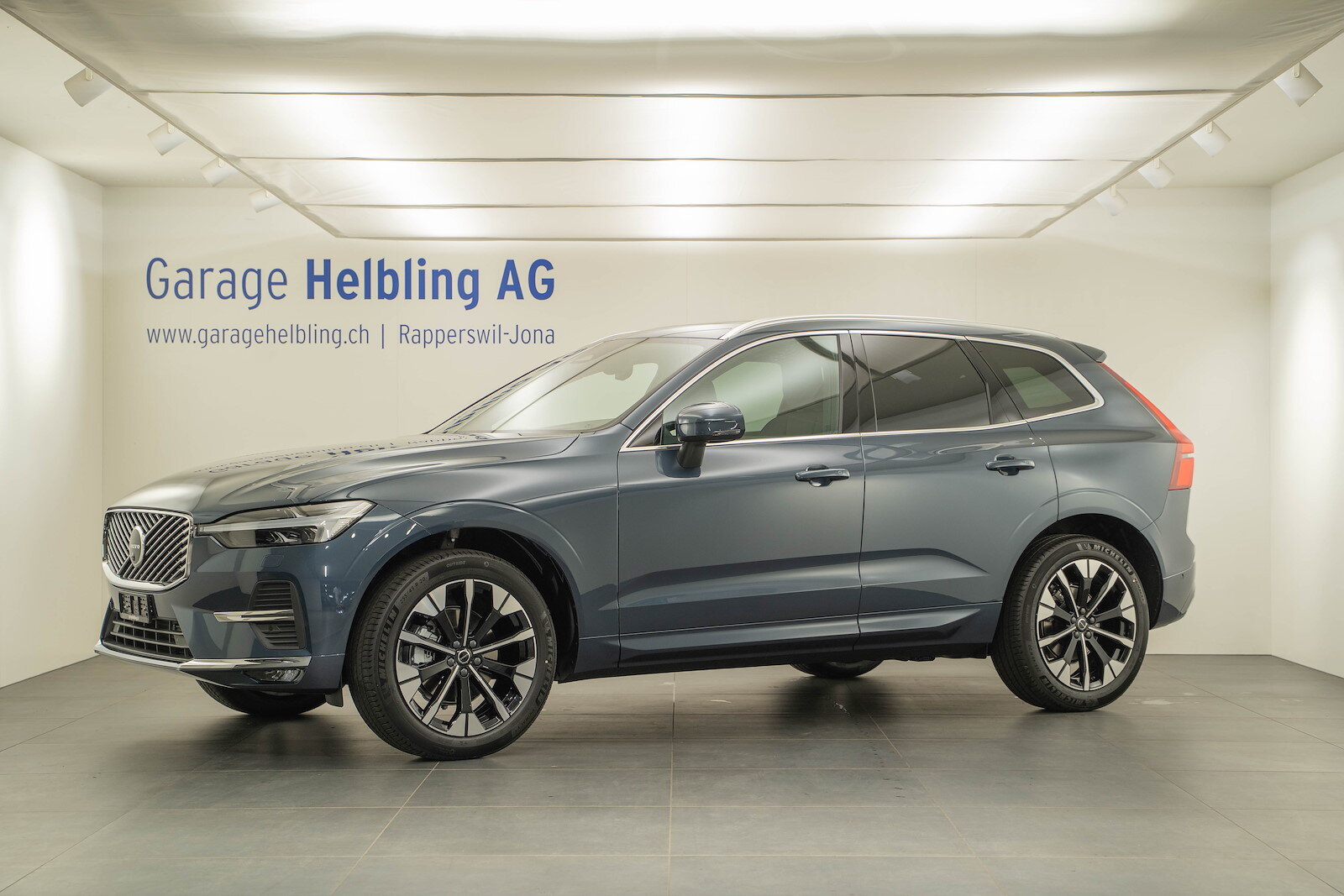 VOLVO XC60 2.0 B5 MH Ultra Bright AWD