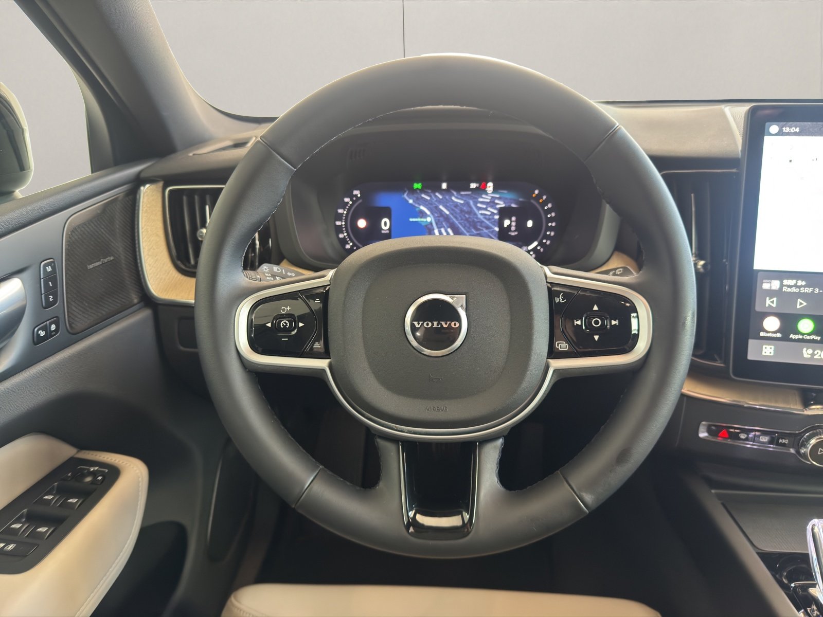 VOLVO XC60 2.0 B5 MH Plus Dark AWD, Benzin, Vorführwagen, Automatik - 5