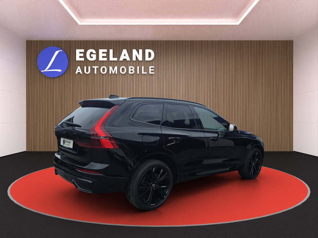 VOLVO XC60 2.0 B5 MH Plus Black Edition AWD, Hybride Léger Essence/Électricité, Voiture de démonstration, Automatique - 4