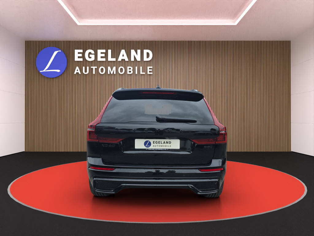 VOLVO XC60 2.0 B5 MH Plus Black Edition AWD, Hybride Léger Essence/Électricité, Voiture de démonstration, Automatique - 6