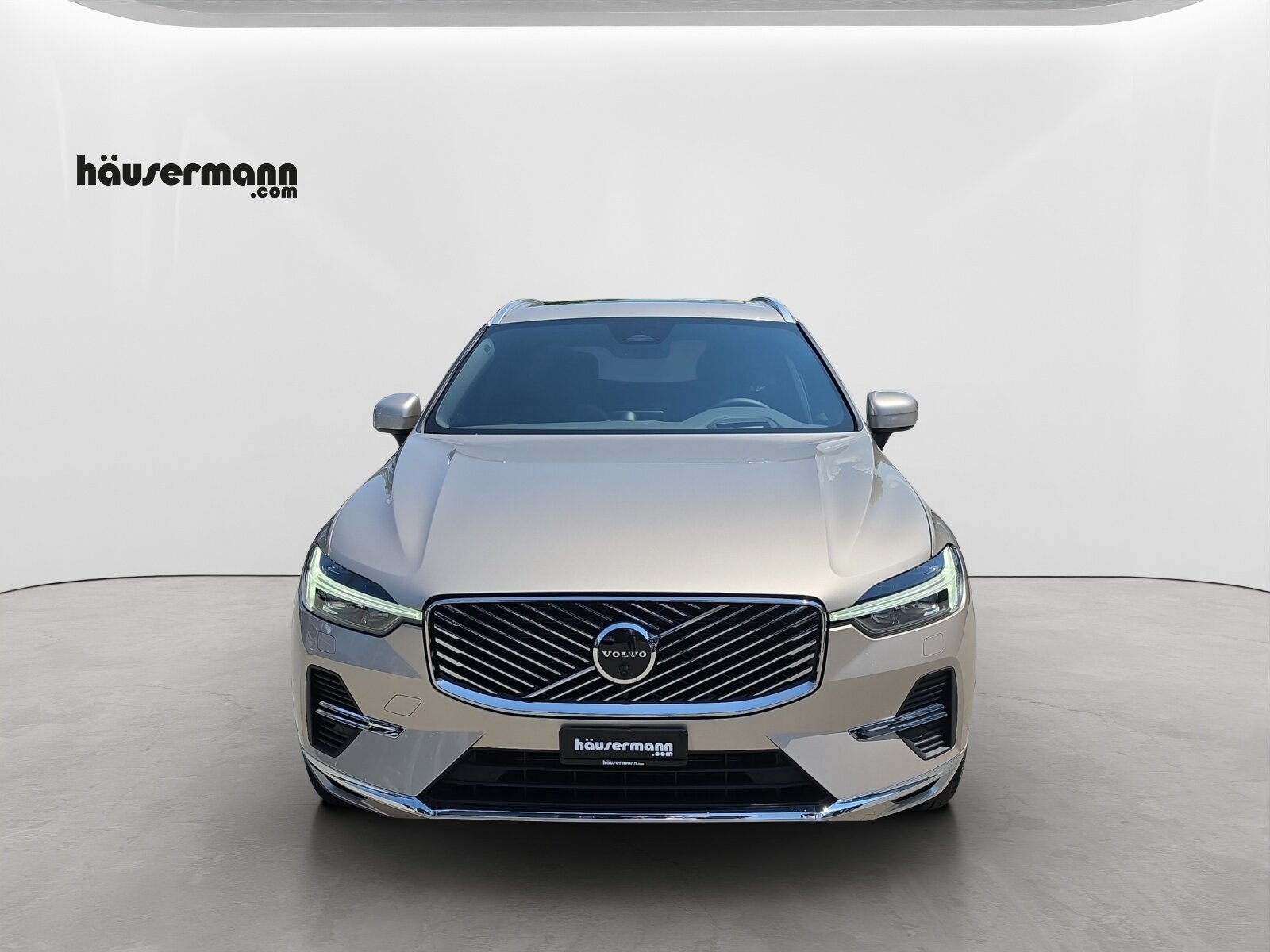 VOLVO XC60 2.0 T8 TE Ultra Bright eAWD, Plug-in-Hybrid Petrol/Electric, Ex-demonstrator, Automatic - 2