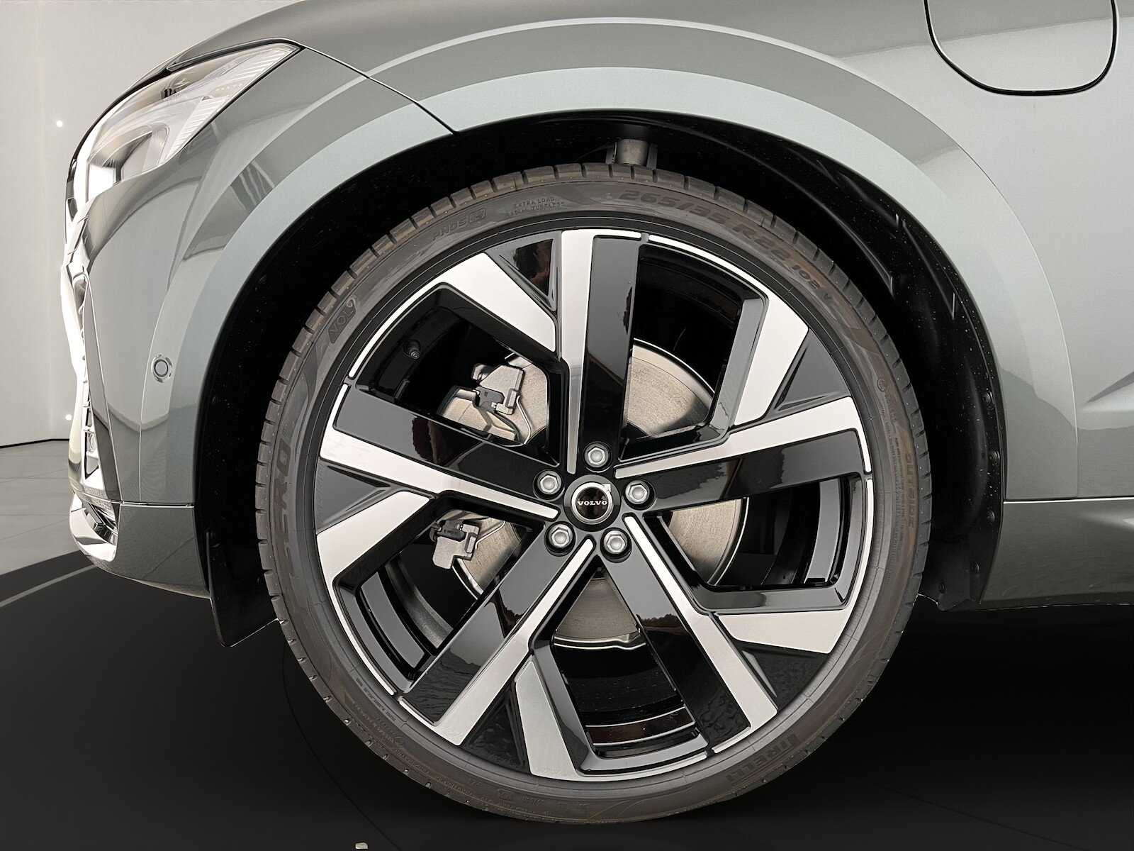 VOLVO XC60 2.0 T8 TE Ultra Dark eAWD, Plug-in-Hybrid Benzina/Elettrica, Auto dimostrativa, Automatico - 7