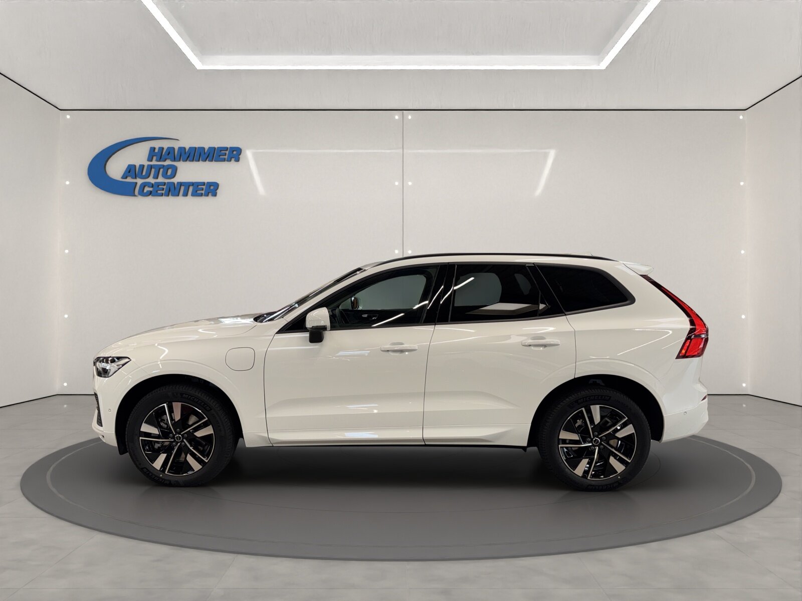 VOLVO XC60 2.0 T6 TE Core eAWD, Plug-in-Hybrid Benzina/Elettrica, Auto dimostrativa, Automatico - 2