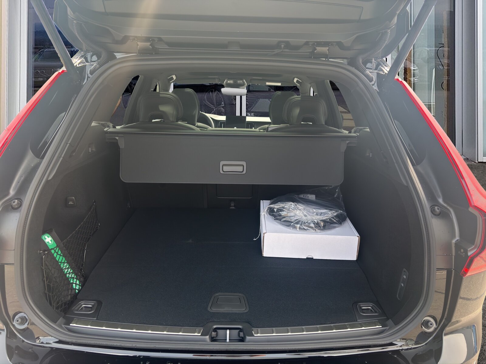 VOLVO XC60 2.0 T8 TE Black Edition eAWD, Plug-in-Hybrid Benzina/Elettrica, Auto dimostrativa, Automatico - 7
