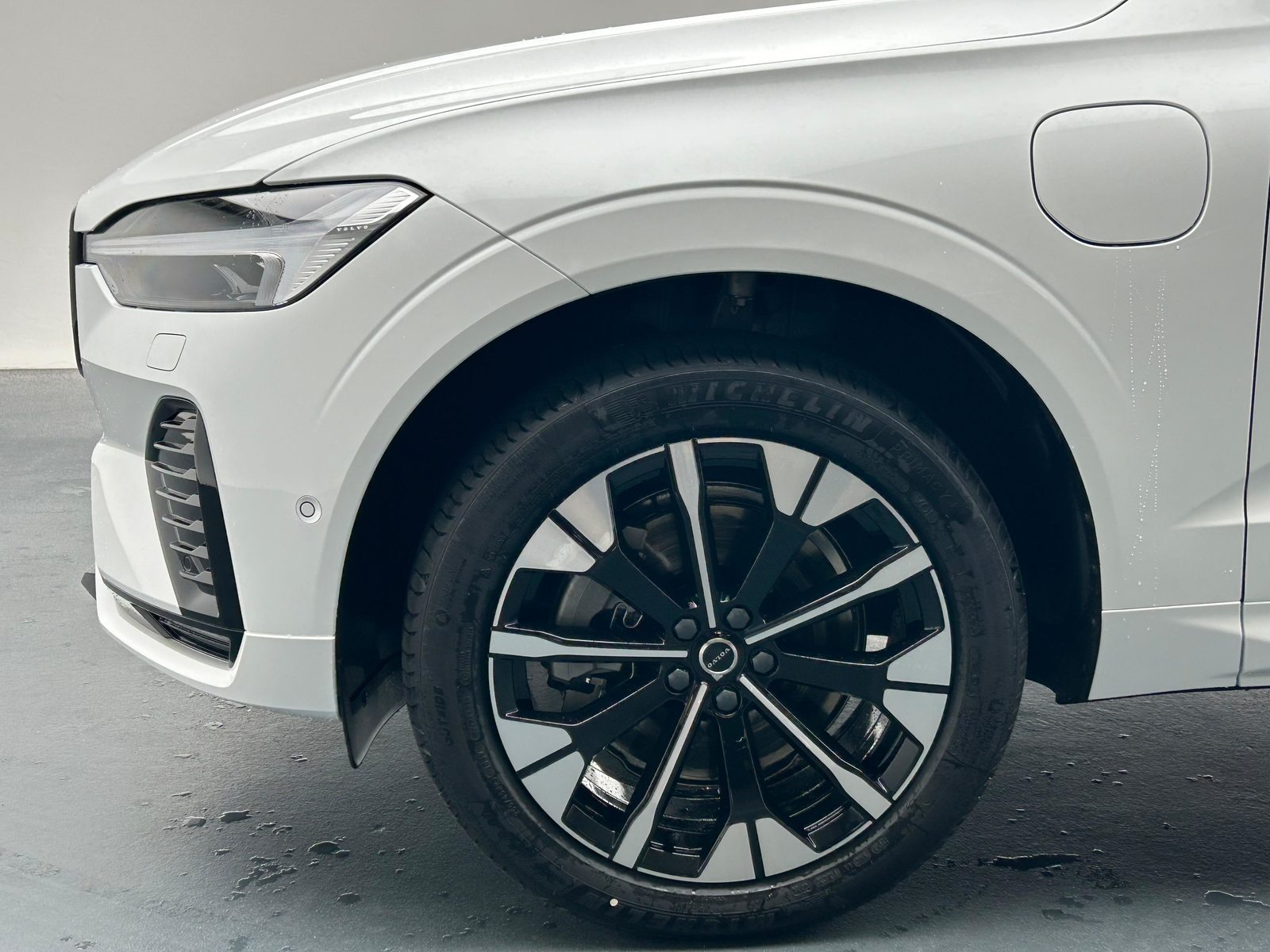 VOLVO XC60 2.0 T6 TE Ultra Dark eAWD, Plug-in-Hybrid Benzina/Elettrica, Auto dimostrativa, Automatico - 7