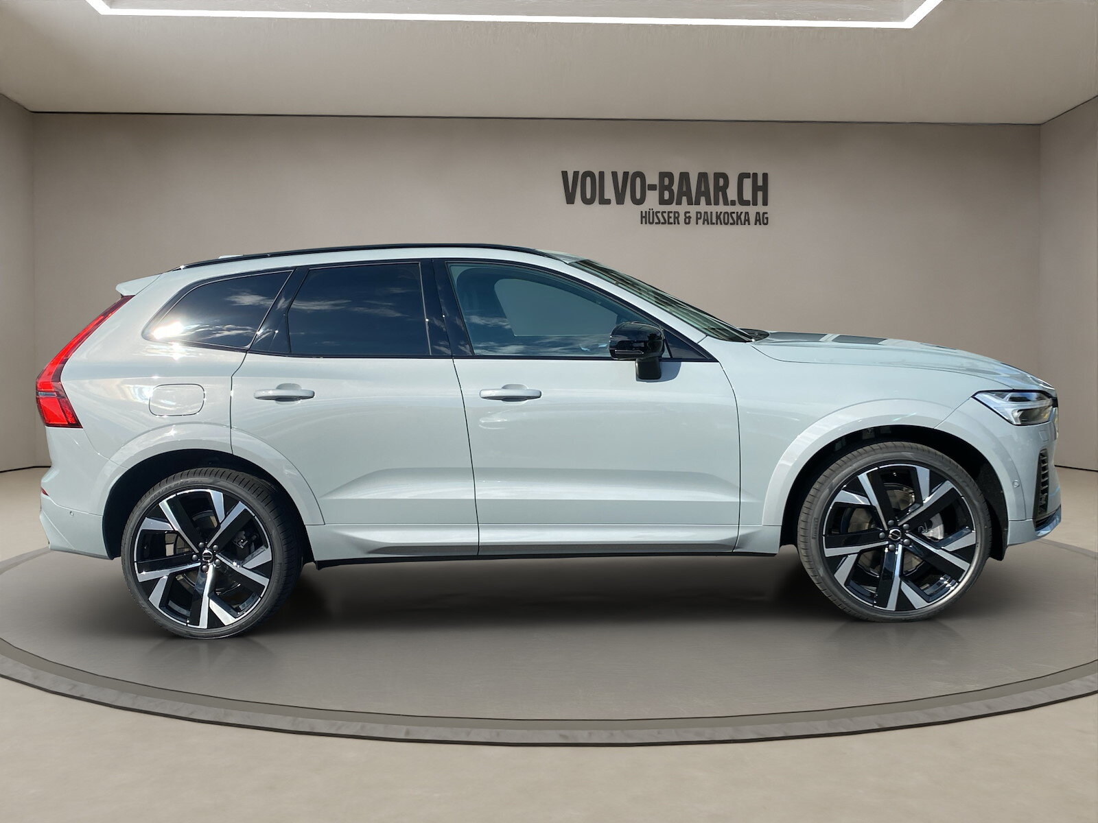 VOLVO XC60 2.0 T8 TE Black Edition eAWD, Hybride Rechargeable Essence/Électricité, Voiture de démonstration, Automatique - 6