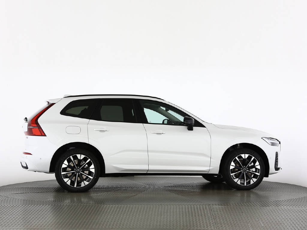 VOLVO XC60 2.0 T6 TE Plus Dark eAWD - Facelift MY2026, Plug-in-Hybrid Benzina/Elettrica, Auto nuove, Automatico - 5
