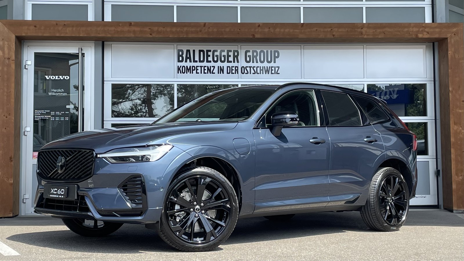 VOLVO XC60 2.0 T8 TE Black Edition e