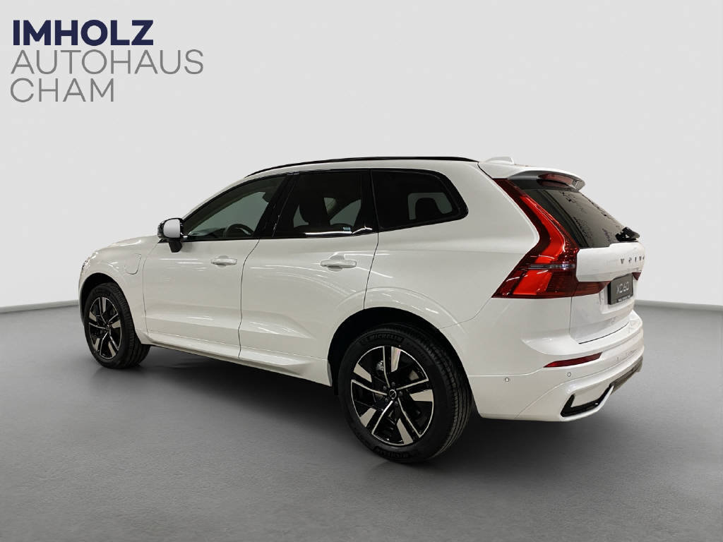 VOLVO XC60 2.0 T6 TE Plus Dark eAWD, Plug-in-Hybrid Petrol/Electric, New car, Automatic - 3