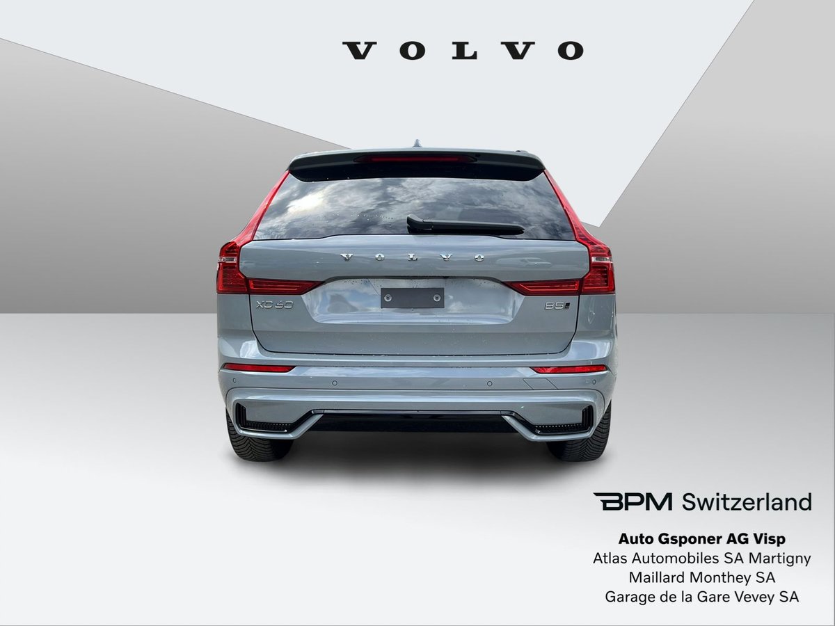 VOLVO XC60 2.0 B5 MH Plus Dark AWD, Mild-Hybrid Benzin/Elektro, Neuwagen, Automat - 2