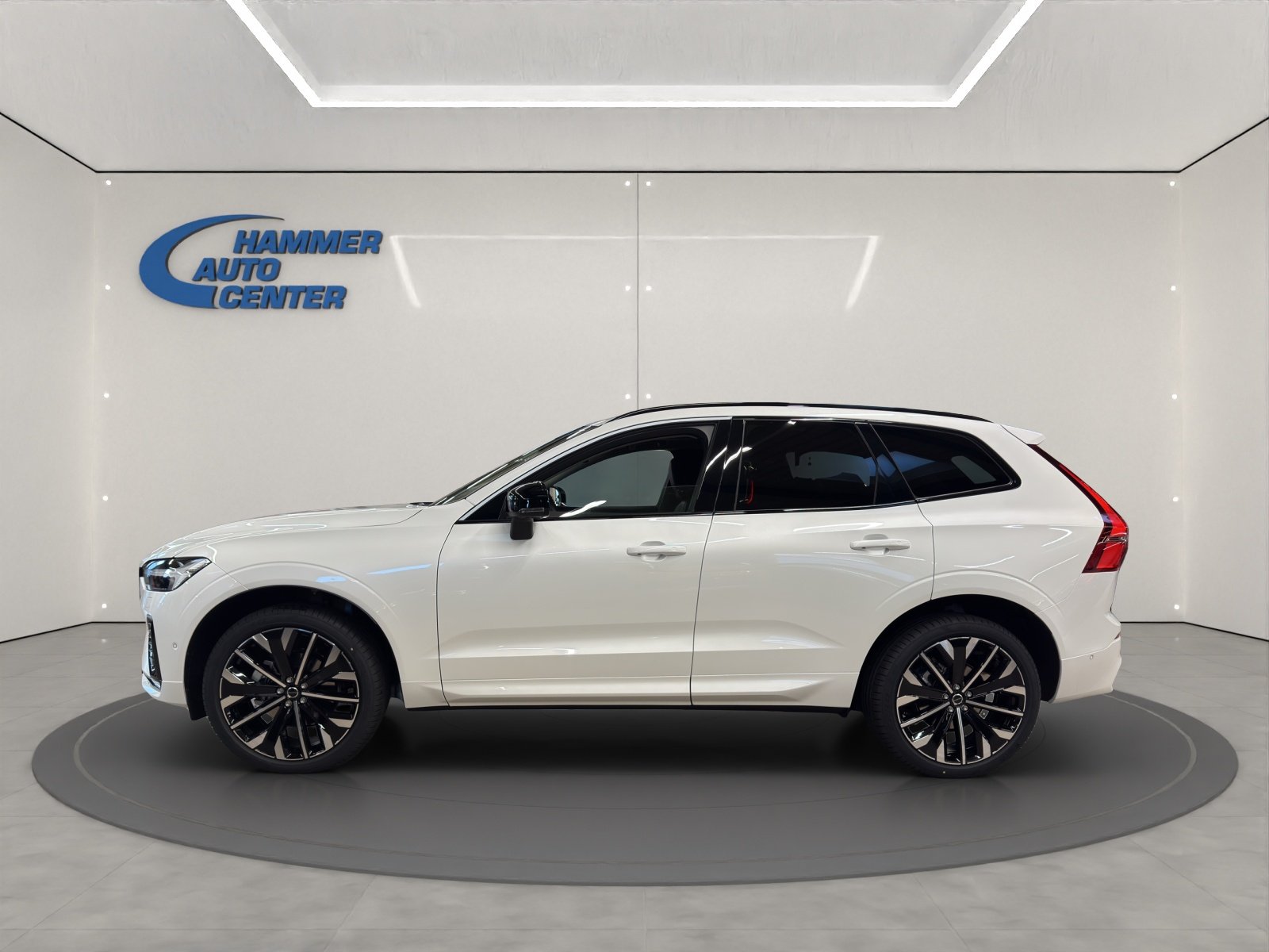 VOLVO XC60 2.0 B5 MH Ultra Dark AWD, Benzin, Neuwagen, Automat - 6