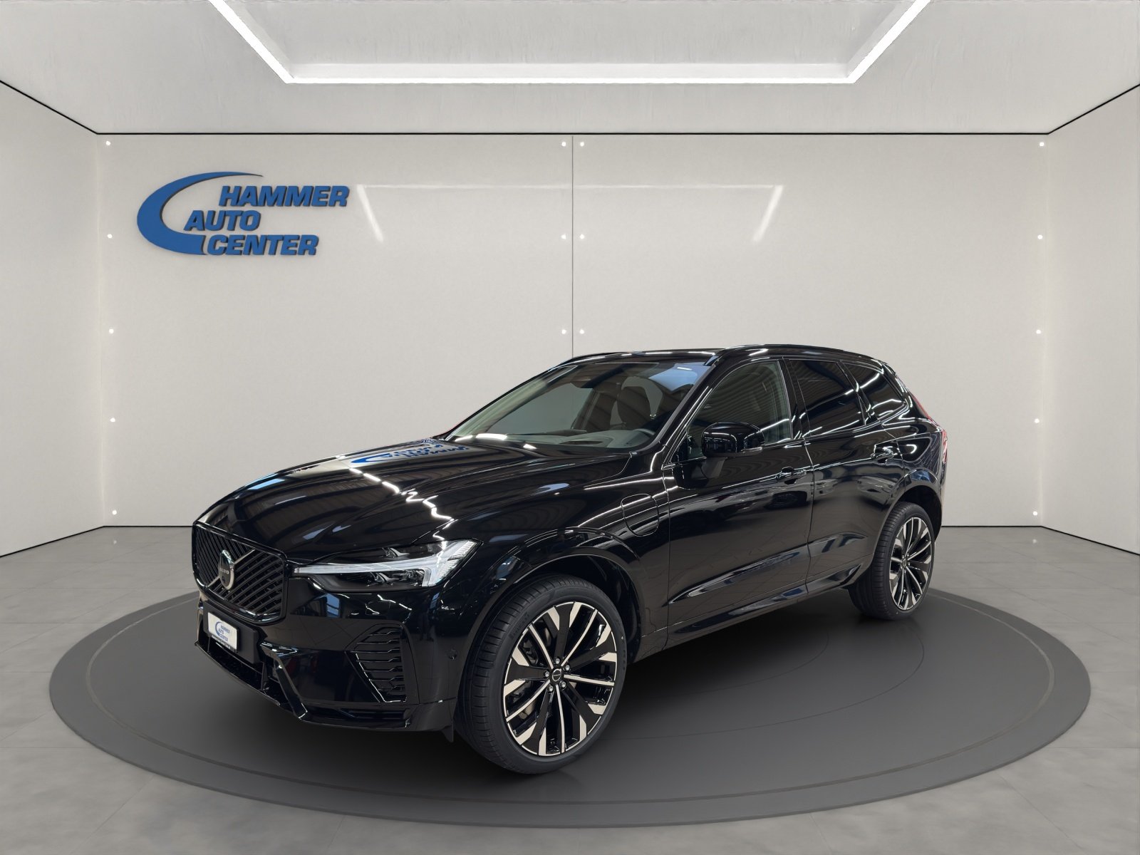 VOLVO XC60 2.0 T6 TE Ultra Dark eAWD, Plug-in-Hybrid Benzin/Elektro, Neuwagen, Automat