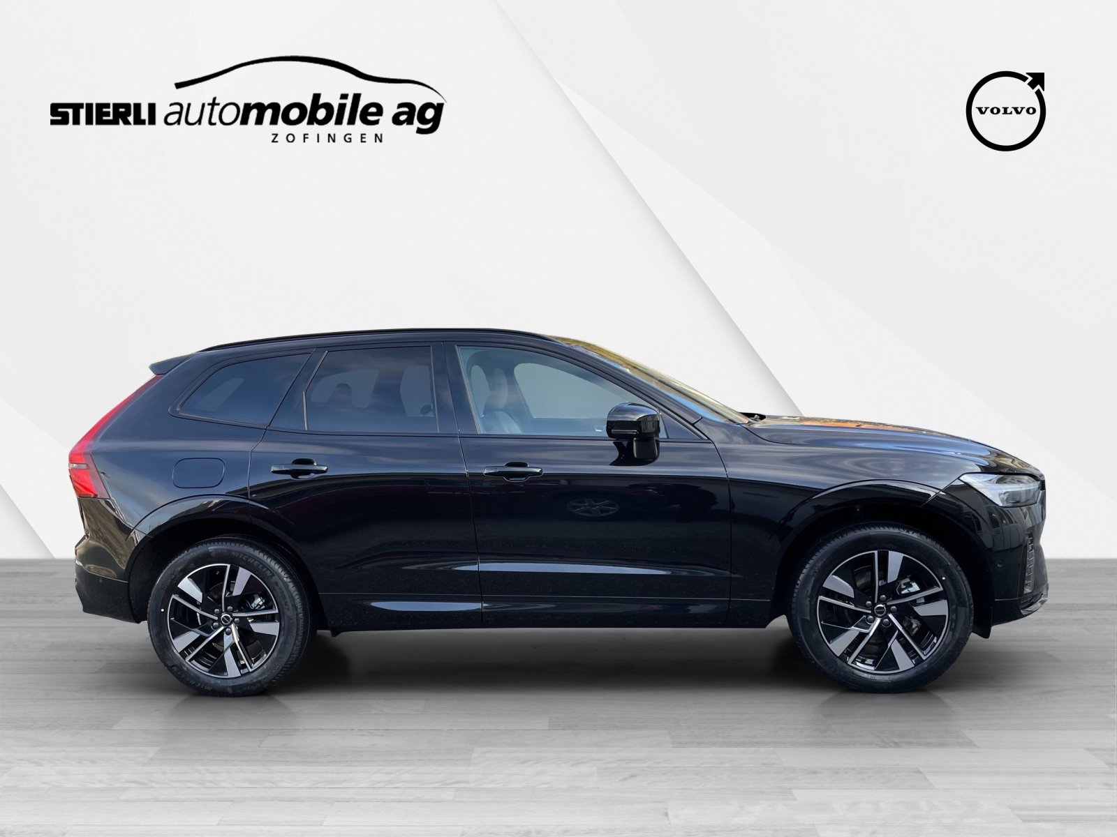 VOLVO XC60 2.0 B5 MH Plus Dark AWD, Hybride Leggero Benzina/Elettrica, Auto nuove, Automatico - 4