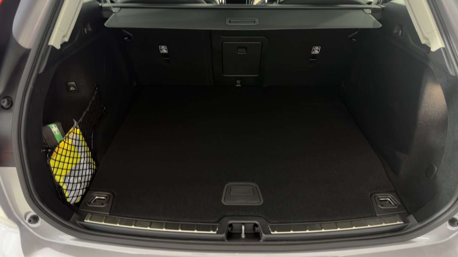 VOLVO XC60 2.0 T6 TE Plus Bright eAW, Voll-Hybrid Benzin/Elektro, Neuwagen, Automat - 7