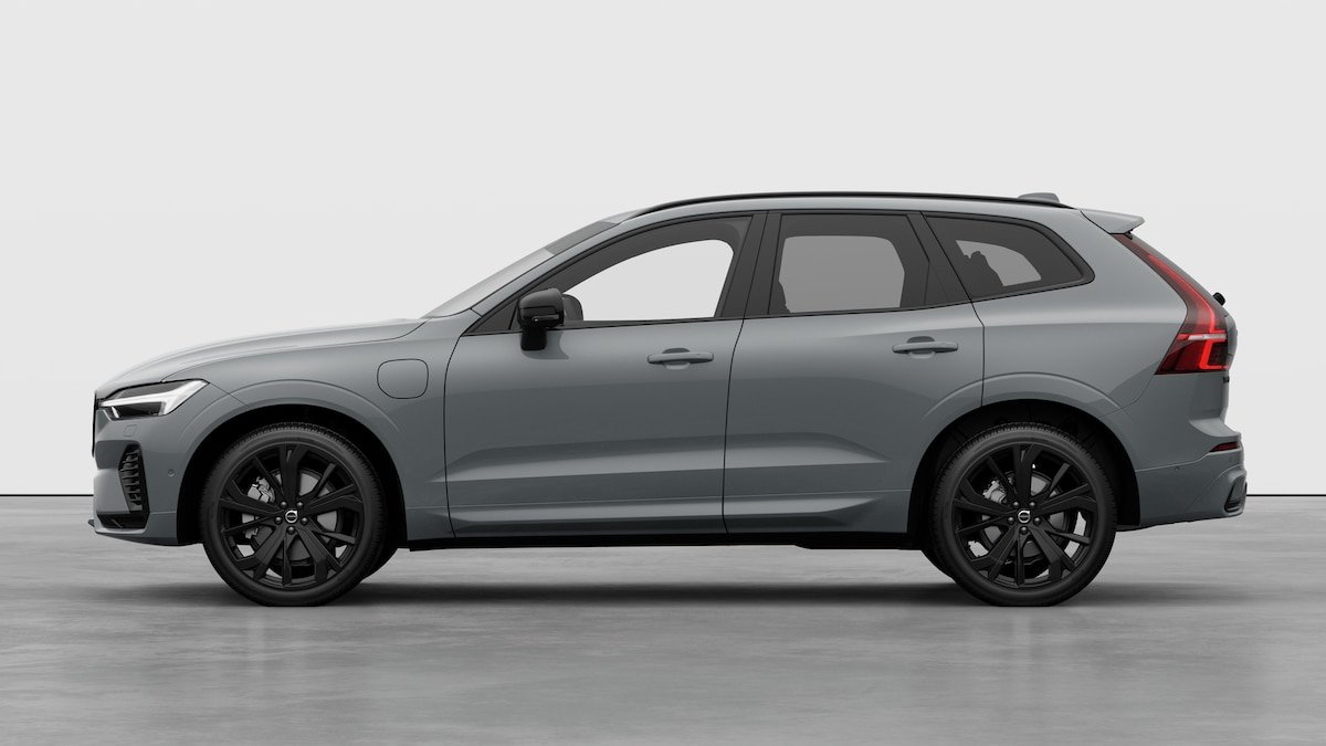 VOLVO XC60 2.0 T6 TE Black Edition eAWD, Plug-in-Hybrid Petrol/Electric, New car, Automatic - 3