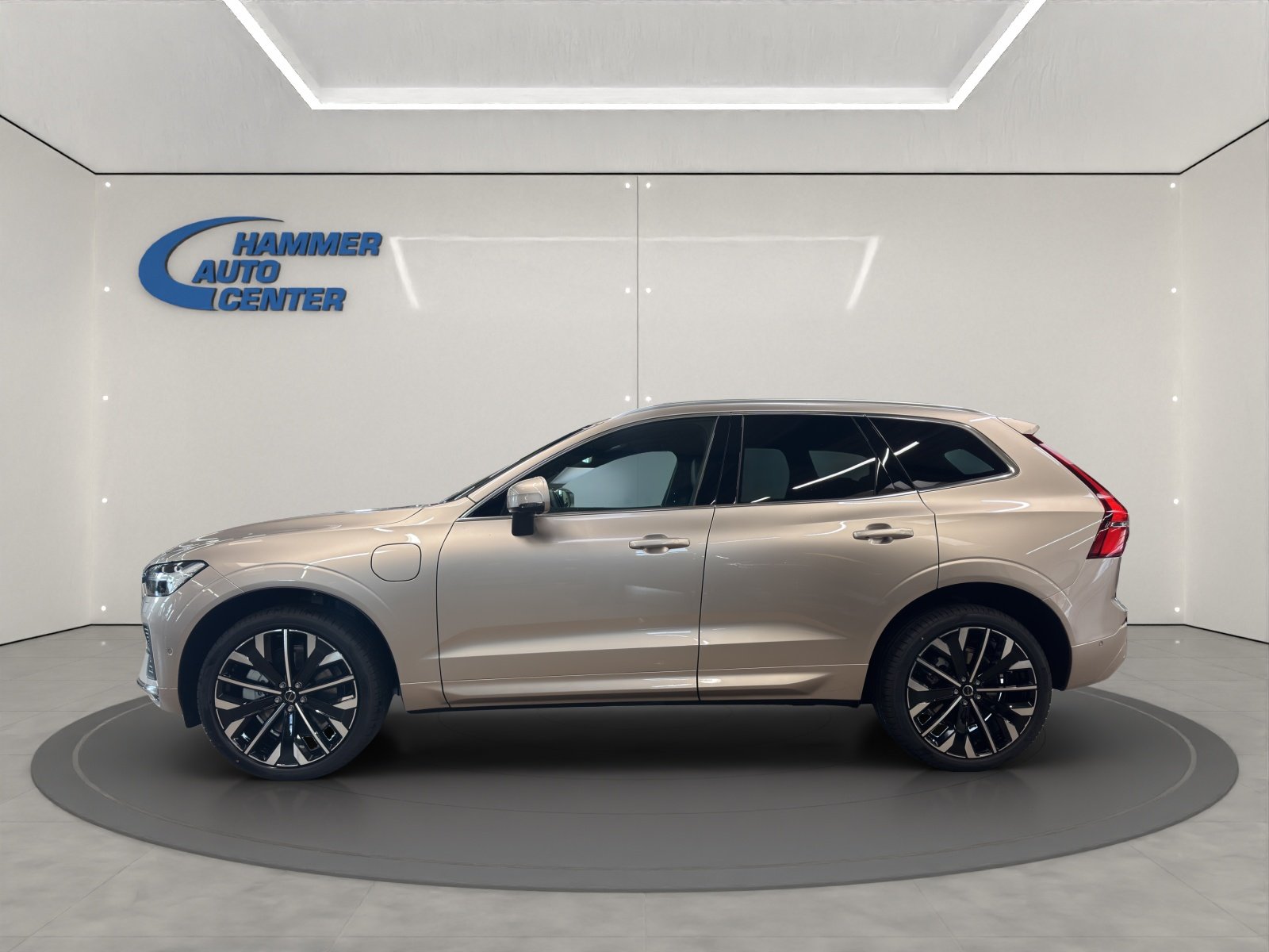 VOLVO XC60 2.0 T8 TE Ultra Bright eAWD, Plug-in-Hybrid Petrol/Electric, New car, Automatic - 2