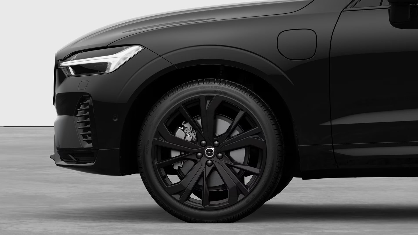 VOLVO XC60 2.0 T8 TE Ultra Black Edition eAWD, Plug-in-Hybrid Petrol/Electric, New car, Automatic - 7