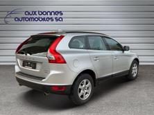 VOLVO XC60 D5 AWD Momentum Geartronic, Diesel, Occasion / Gebraucht, Automat - 4