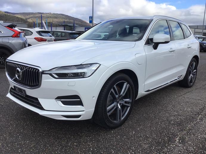 VOLVO XC60 T8 eAWD Inscription Geartronic, Plug-in-Hybrid Petrol/Electric, Second hand / Used, Automatic