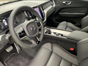 VOLVO XC60 T6 eAWD R-Design Expression Geartronic