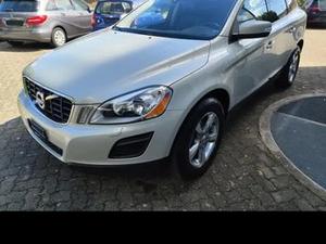VOLVO XC60 2.4 D4 Kinetic AWD S/S