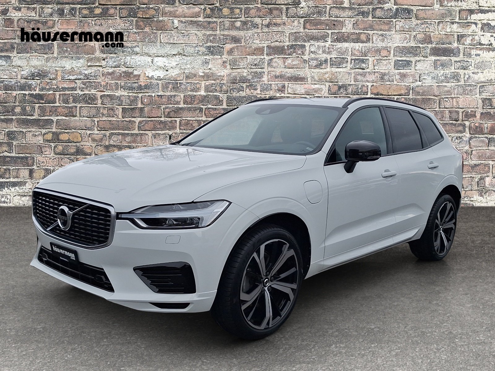 VOLVO XC60 2.0 T8 TE R-Design eAWD, Hybride Rechargeable Essence/Électricité, Occasion / Utilisé, Automatique