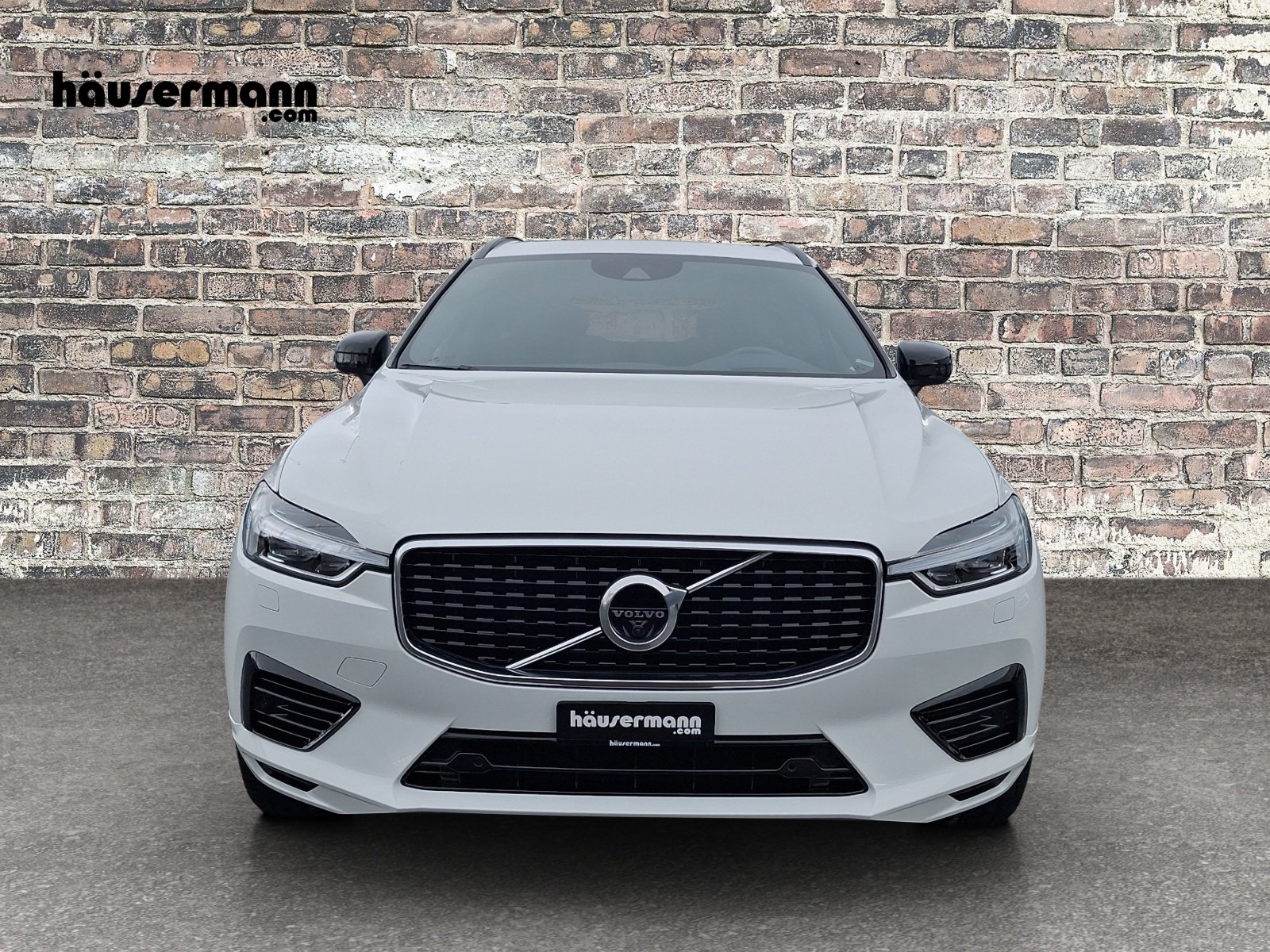 VOLVO XC60 2.0 T8 TE R-Design eAWD, Hybride Rechargeable Essence/Électricité, Occasion / Utilisé, Automatique - 2