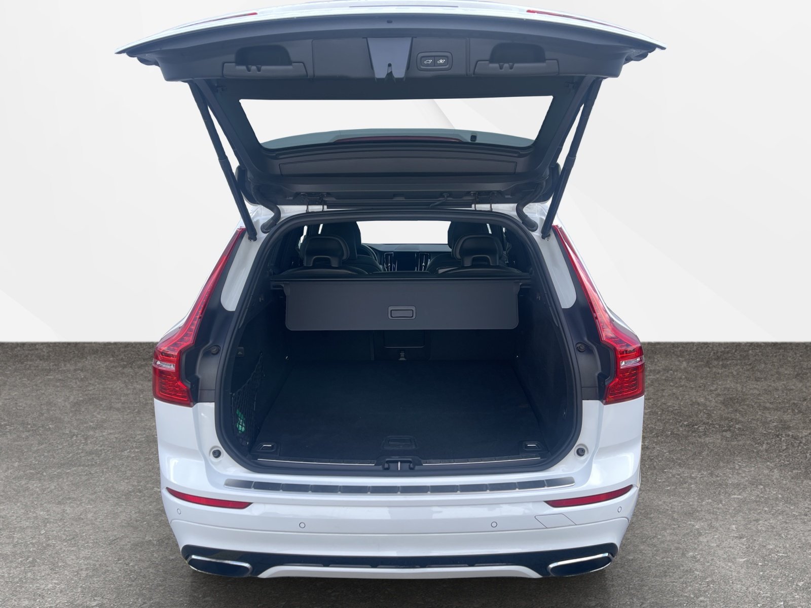 VOLVO XC60 2.0 T8 TE R-Design AWD, Plug-in-Hybrid Benzin/Elektro, Occasion / Gebraucht, Automat - 6
